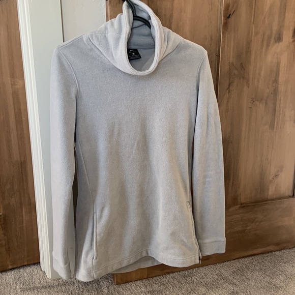 Nike Pull Over - Picture 7 of 11